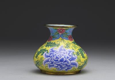 图片[3]-Pomegranate-shaped vase with painted enamel decor on copper, Qing dynasty, Qianlong reign (1736-1795)-China Archive